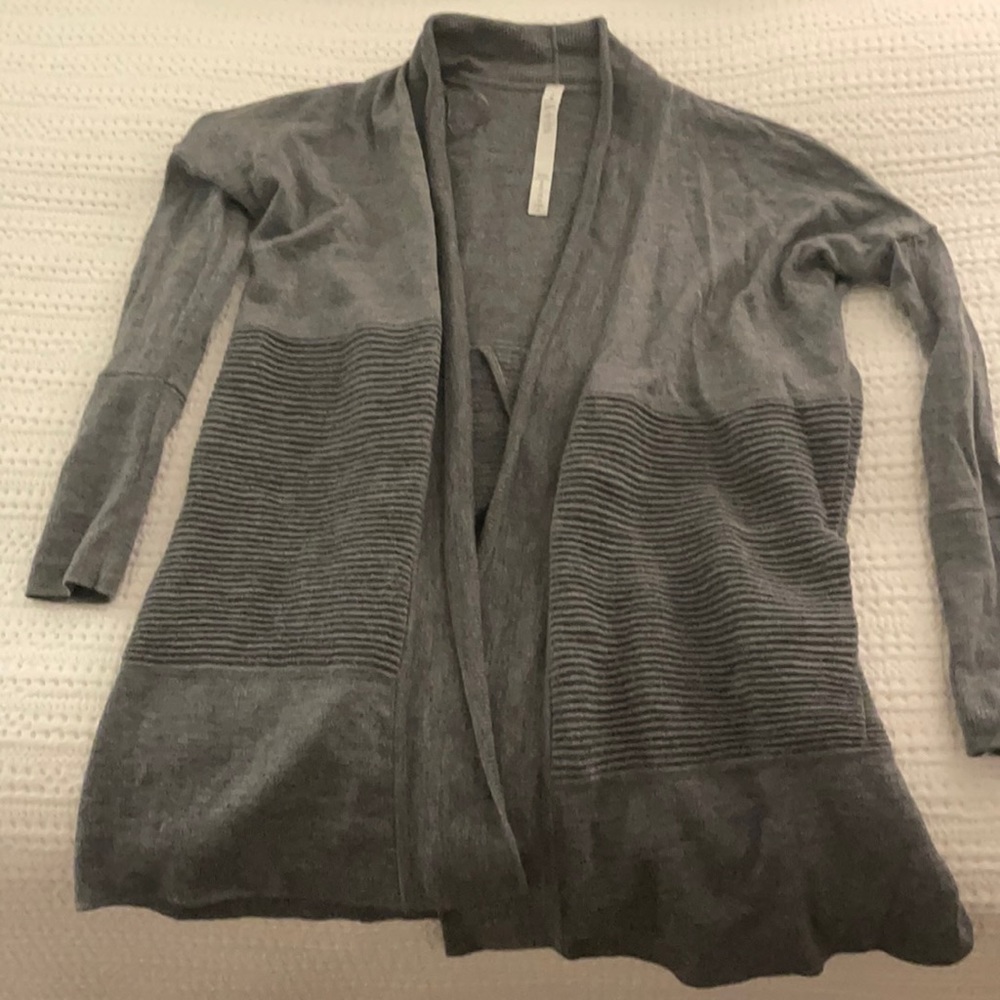 Lululemon Sit In Lotus Wrap